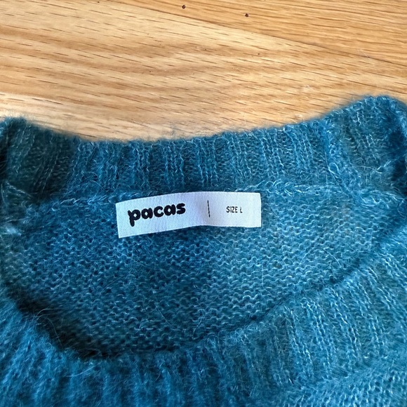 Elegant Teal Women's Crew Neck Sweater - Picture 4 of 4